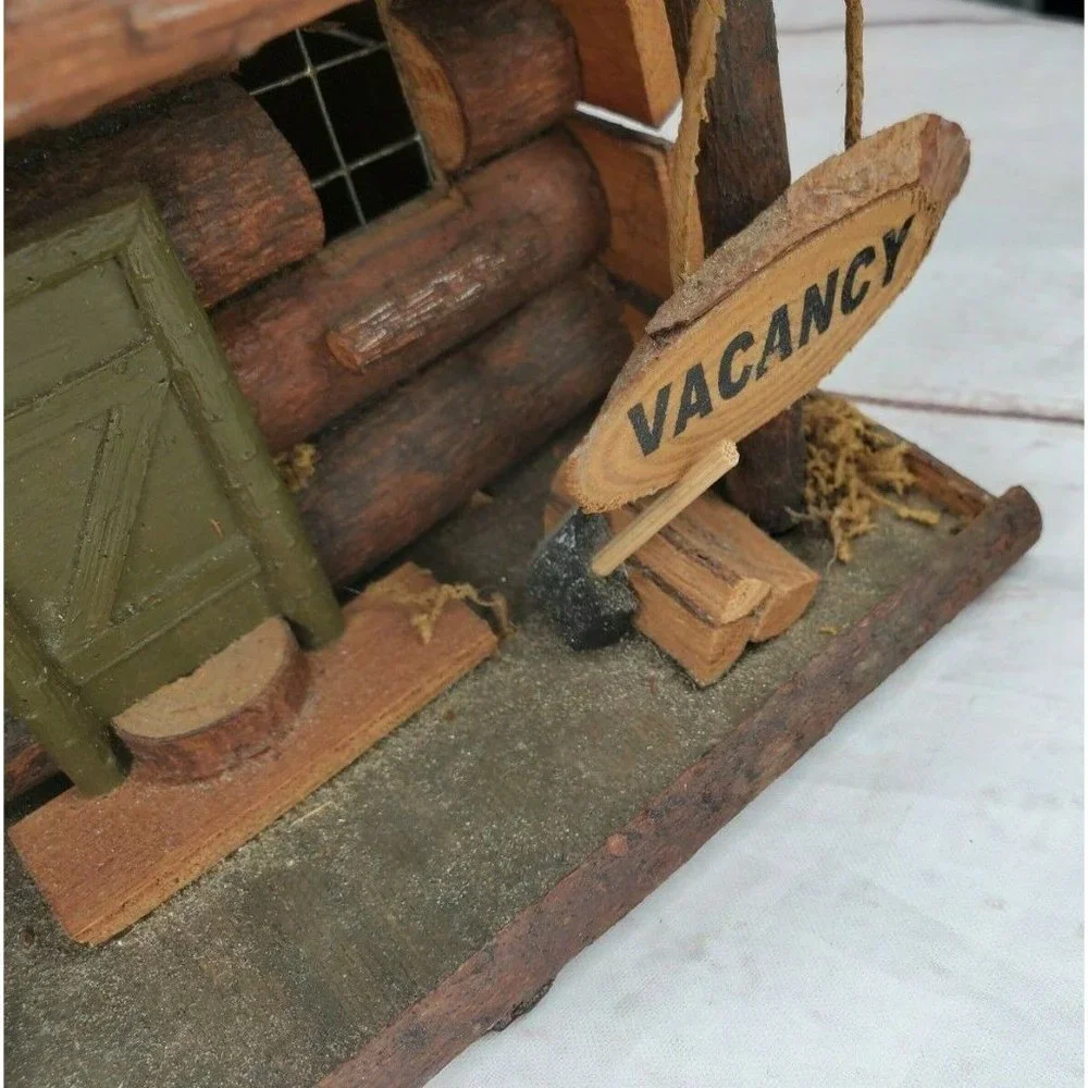 Rare Vintage Mountain Lodge Decorative Real Wood 3d Wood Cabin Bird House Feeder
